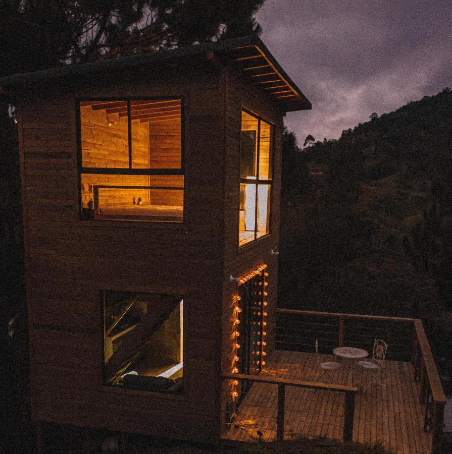Cabanas Refugio Himalaya Guatape Exterior photo